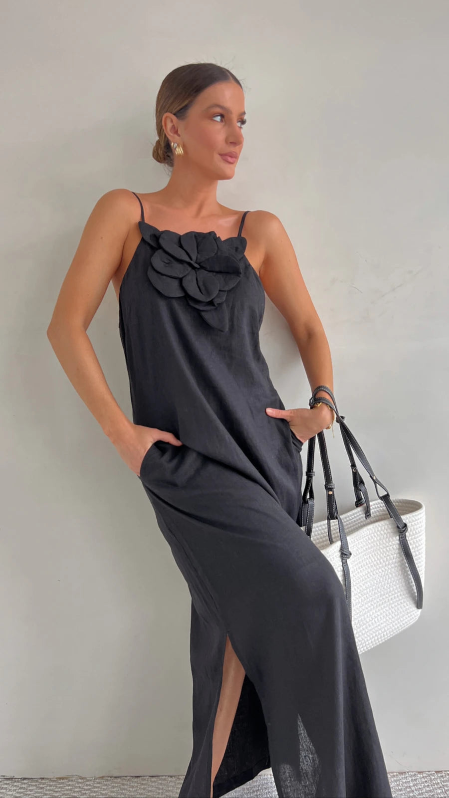 Flor de Janeiro Linen Dress