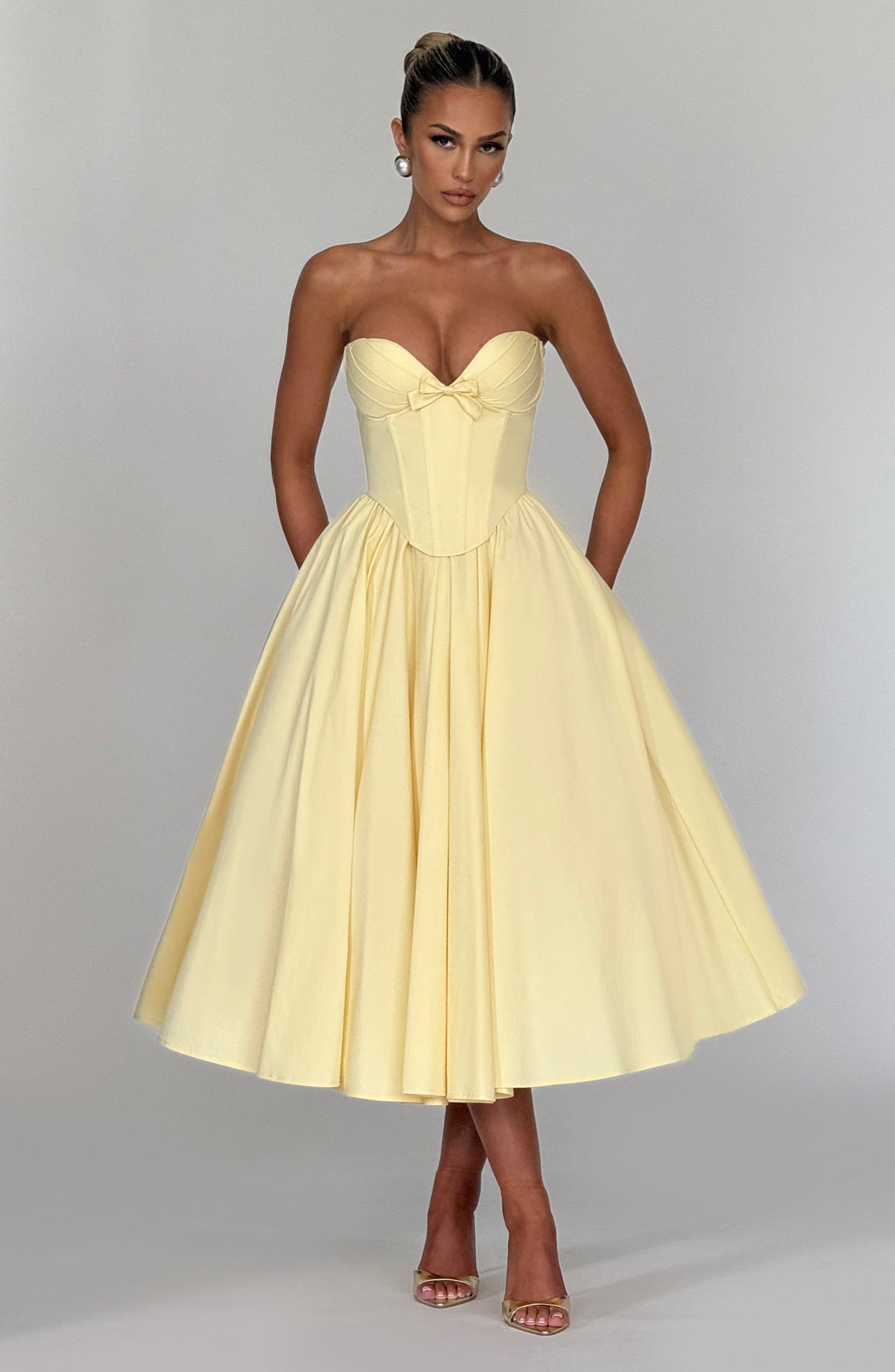 Amaline Dress Midi Dress - Yellow Butter